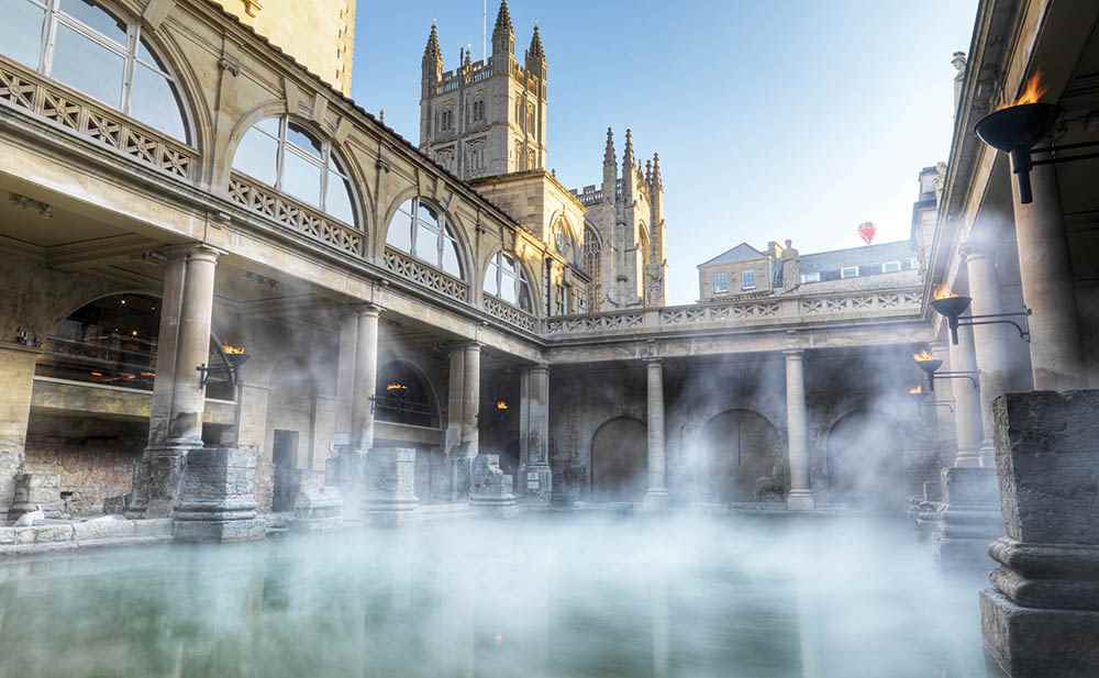 Coach trips to Bath